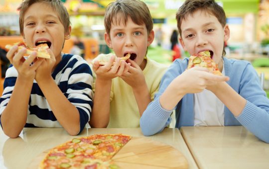 Why Parents Are Choosing Trampoline Parks Over Traditional Parties
